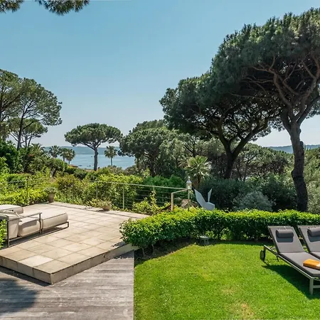 Le Faune - Ultra-luxurious 10 En-suites With Sea View And Tennis Villa *